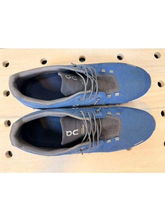 On Running Cloud 5 \'Stellar Eclipse Mens 11 Sneakers Blue White Shoes 59.98374